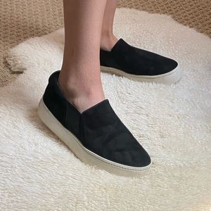 Vince Warren Platform Slip On Sneakers